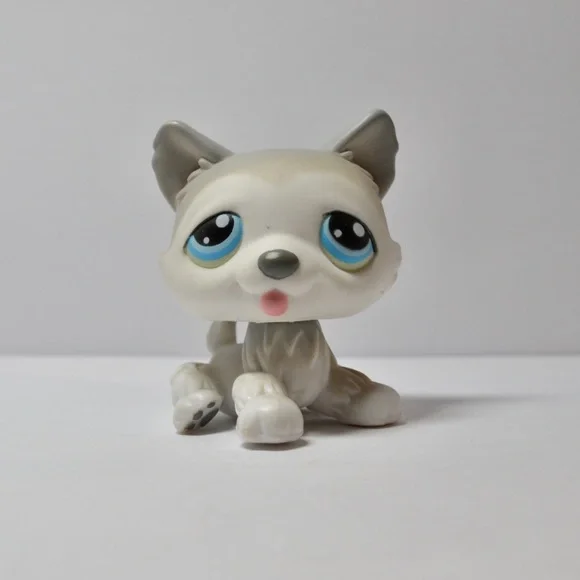 Lps gray dog 2025